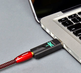 Тест портативного USB/ЦАП-усилителя Audioquest DragonFly 1.5 Black: черные начинают и выигрывают