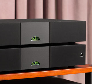 Тест усилителя мощности Naim NAP 300 DR: разобрать фонограмму и собрать ее воедино