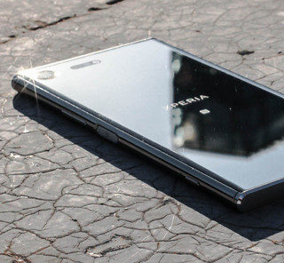 Тест смартфона Sony Xperia XZ Premium: алмаз моих очей, бриллиант моих ушей