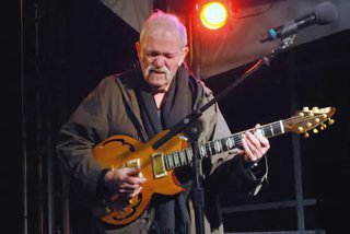 Светлой памяти John Abercrombie
