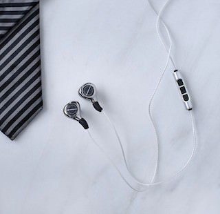 Тест наушников Beyerdynamic Xelento remote: внутриканальные играют будто накладные