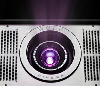 Тест проектора Wolf Cinema TXF 1100: украшение гостиной