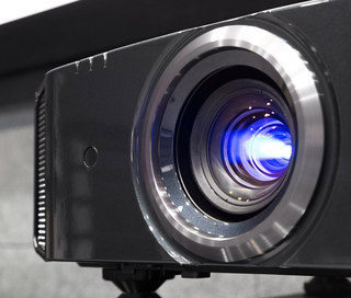 Тест видеопроектора JVC DLA-X9900: когда все по-честному