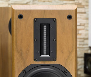 Тест полочной акустики Aurum Cantus Melody M-103S: ленточный твитер, карбонный драйвер и толстый кабинет