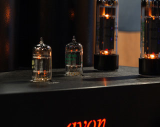 Тест лампового усилителя Ayon Scorpio XS: триодная детальность и пентодная мощь