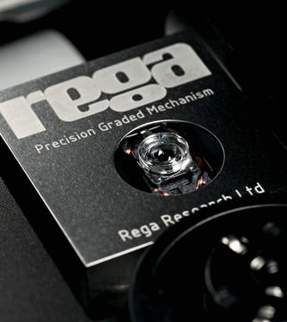 CD-проигрыватель и стереоусилитель Rega Isis и Rega Osiris