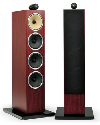 Фамильные черты. Тест акустических систем Bowers&Wilkins CM10