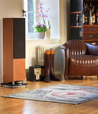 Tannoy продолжает Revolution
