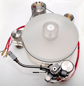 Проигрыватель виниловых дисков от «NewArtVinyl»: ответы на вопросы посетителей выставки «Российский Hi-End 2015»