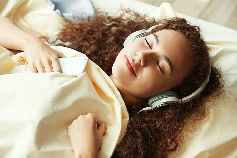 Сон под музыку польза и вред