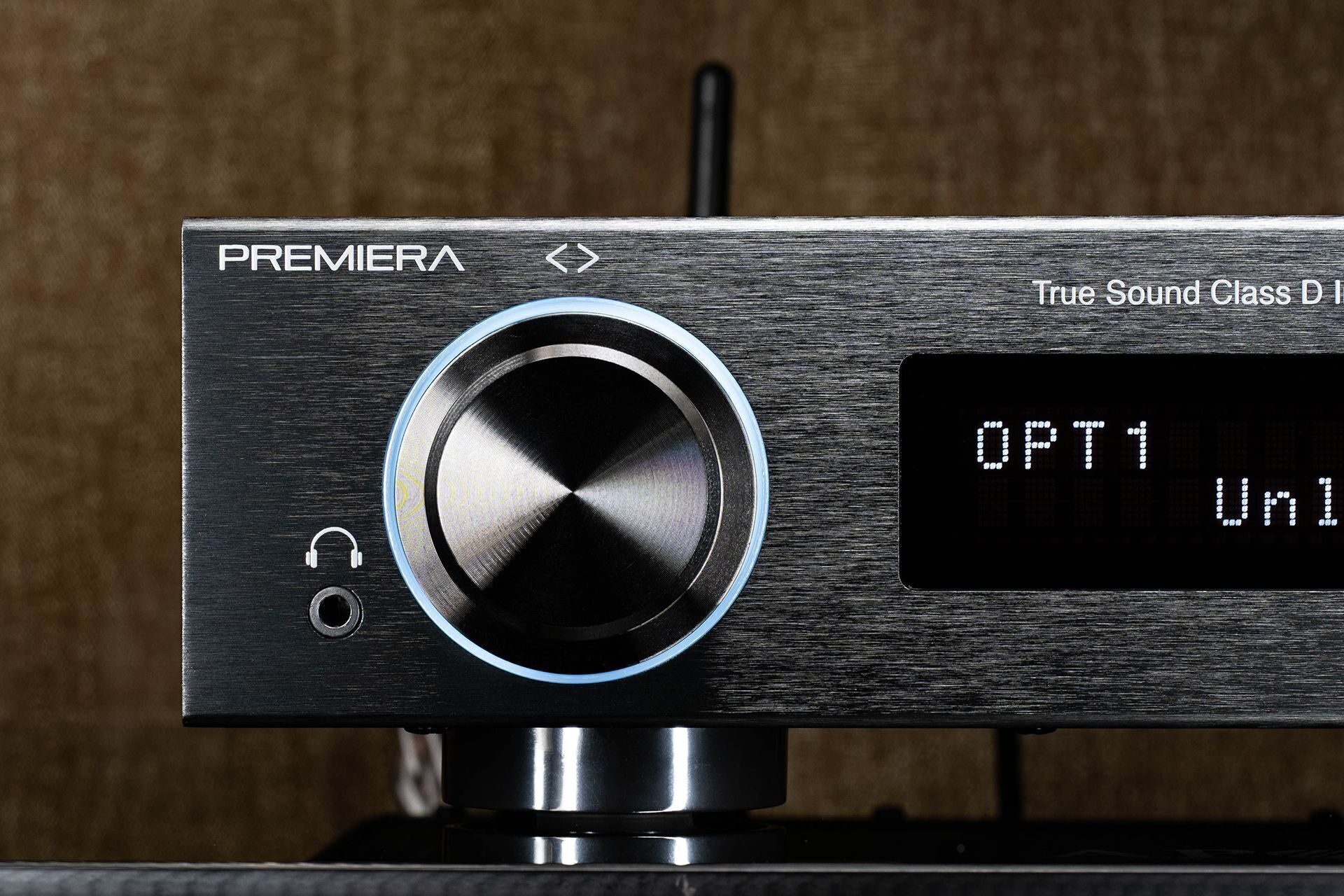 Тест интегрального усилителя Premiera D2S: как улучшать цифровые усилители