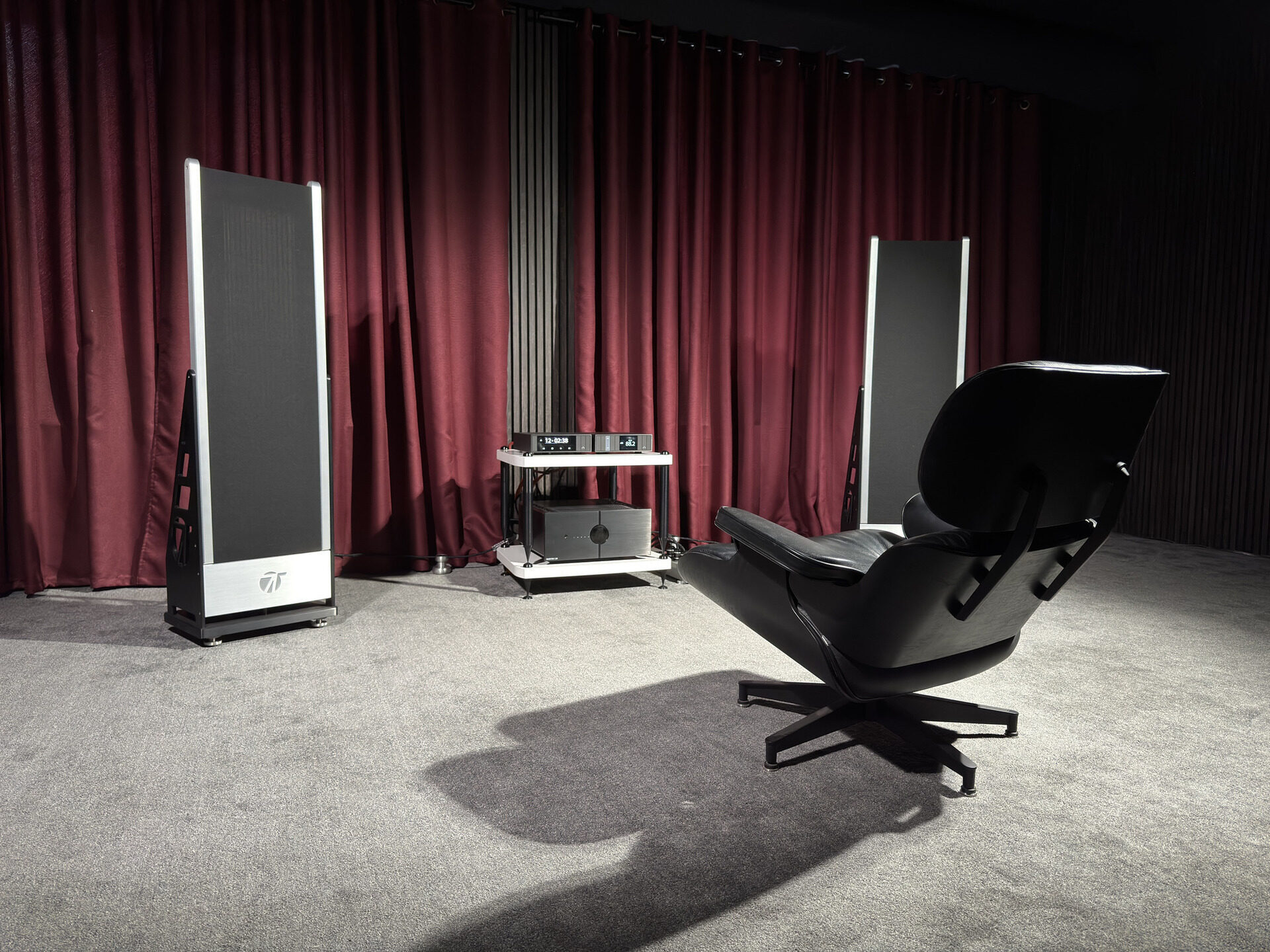 Вся палитра звука : в ожидании Hi-Fi & High End Show 2025