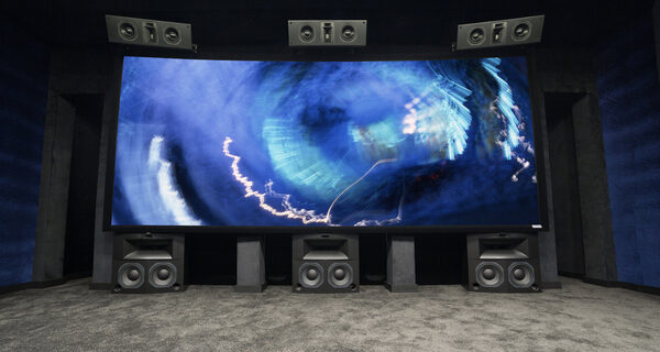 Масштабный проект домашнего кинозала: 31 канал, 4 сабвуфера и поддержка 3D-звука