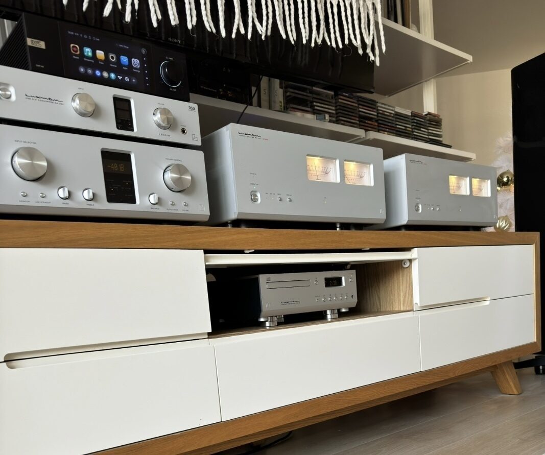 Один Luxman m700u хорошо, а два все таки лучше!