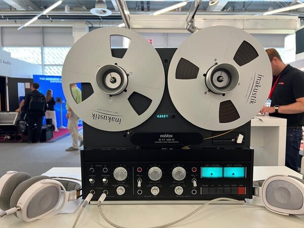 Новый Revox B77 MK III: икона аналога и «анютины глазки»