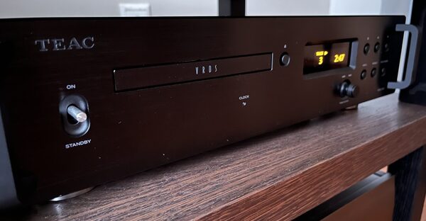 Teac vrds 701 t