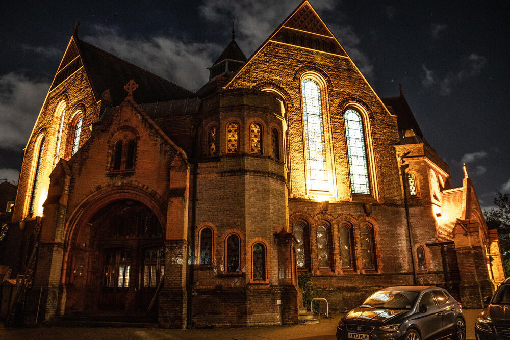 Неизвестные Отцы - 2: драконам полезен свежий воздух