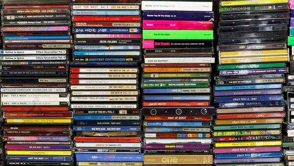 Можно ли улучшить звучание CD-диска с помощью бритвы? Проект Audio Desk Systeme