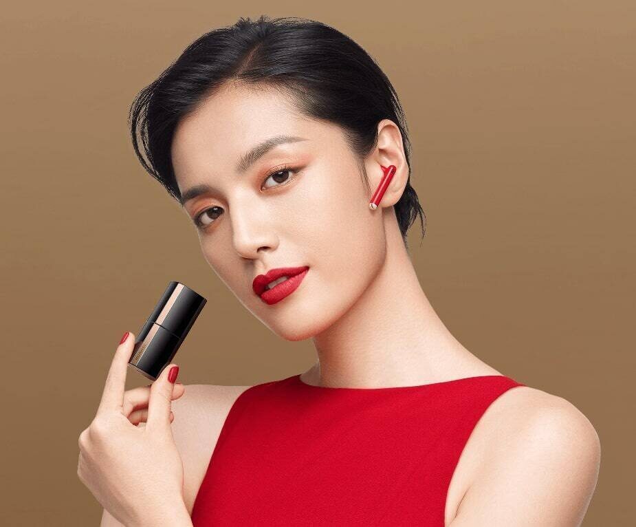Huawei FreeBuds Lipstick: TWS-наушники как модный аксессуар с шумоподавлением