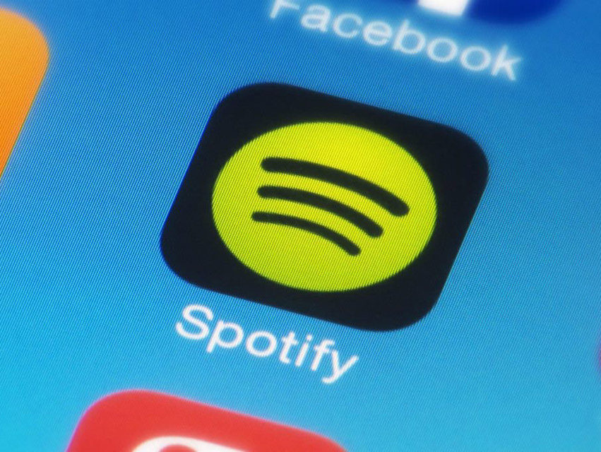 Spotify начала тестировать автомобильный режим в мобильных приложениях