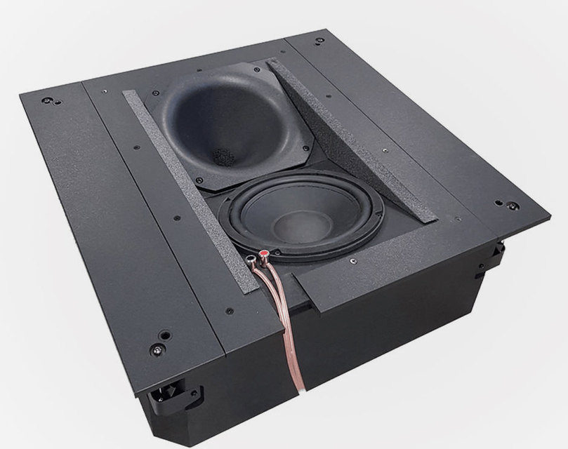 Procella Audio представила сабвуферный усилитель DA-08DSP и встраиваемую акустику P8iW для высотных каналов