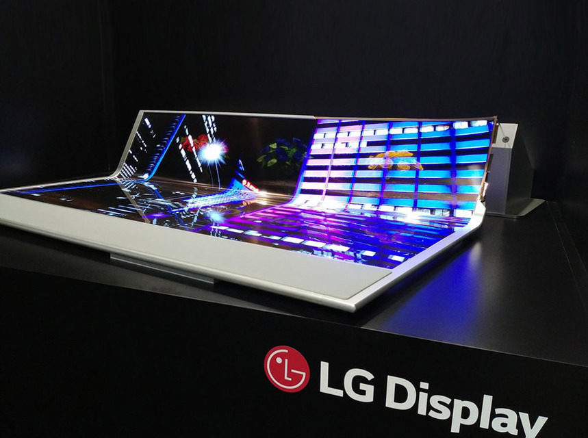 LG показала 77-дюймовый прозрачный сворачиваемый OLED-дисплей