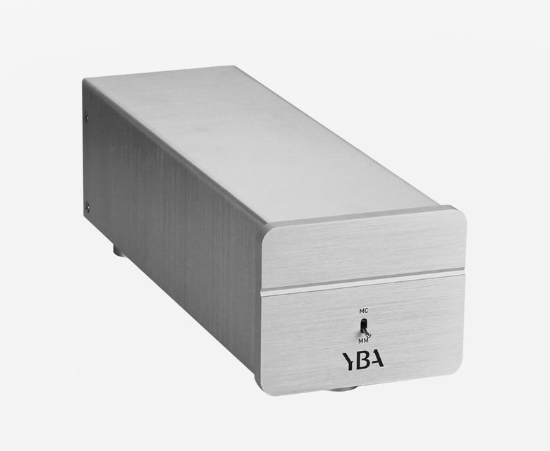 YBA выпустила фонокорректор PH100 из линейки Heritage