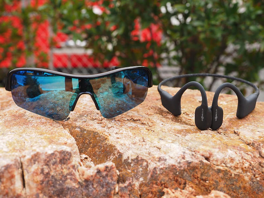 OptiShokz выпустила солнцезащитные очки со встроенными наушниками с костной проводимостью