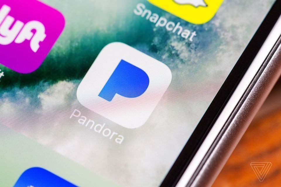 Pandora предложила на выбор несколько алгоритмов для создания пользовательских плейлистов