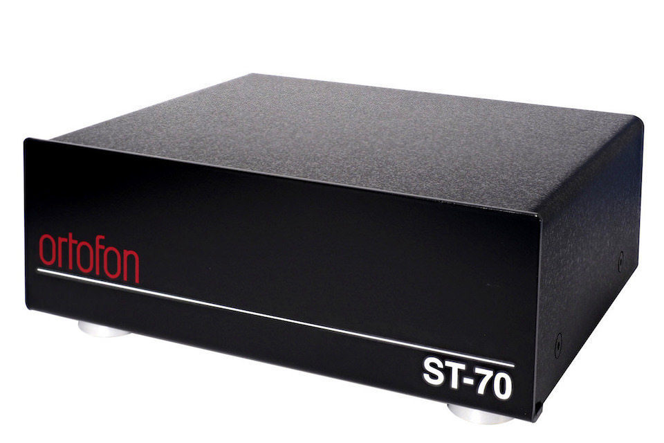 Ortofon выпустила трансформатор ST-70 МС в двух вариантах для картриджей с различным сопротивлением