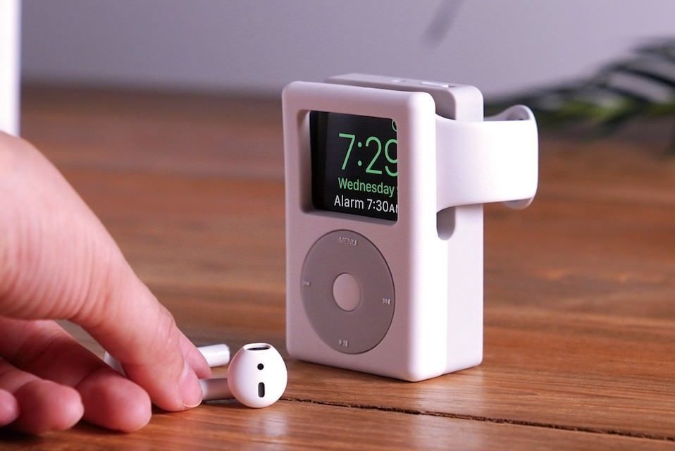 Стойка Elago W6 превратит Apple Watch в классический iPod
