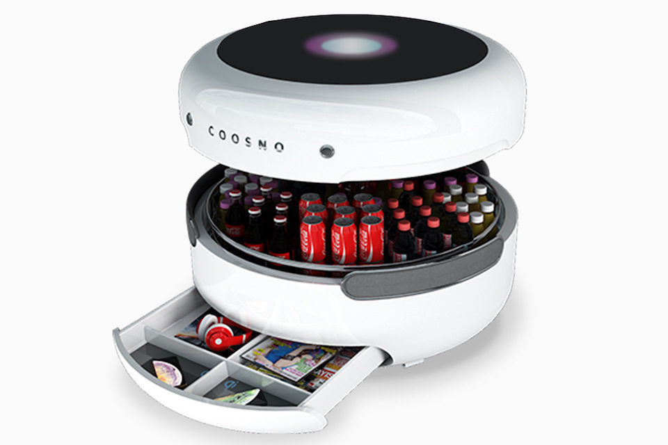 Coosno Design спроектировала универсальный журнальный столик со встроенными холодильником и Bluetooth-колонкой