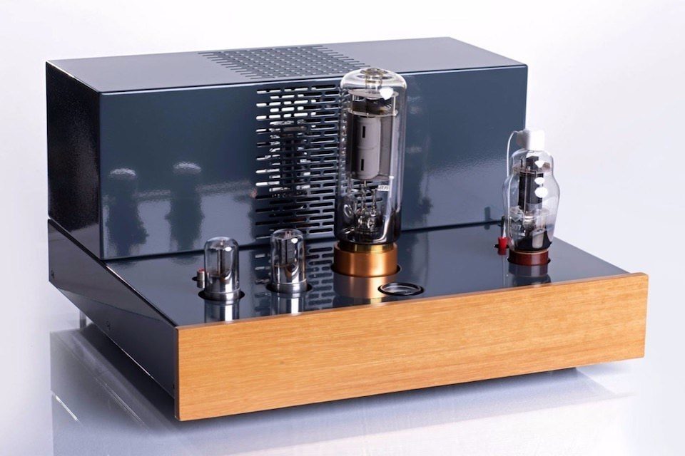 Audio Detail выпустила ламповый моноблок 211 на базе классической лампы Mullard 807 производства 1940-х годов
