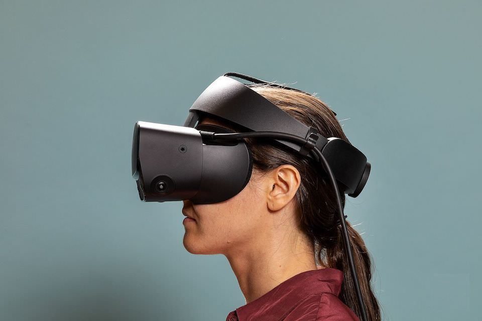Lenovo выпустит гарнитуру виртуальной реальности VR3030S для образования