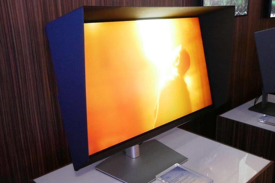 Профессиональный монитор Dell UP3221Q получил miniLED-подсветку с 2 000 зон затемнения