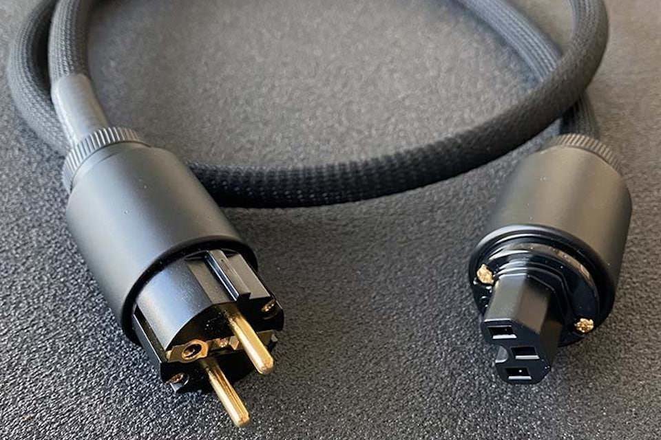 Хайэндная серия кабелей Purecable Master: проводники из меди PC-Triple C и теллуровые коннекторы