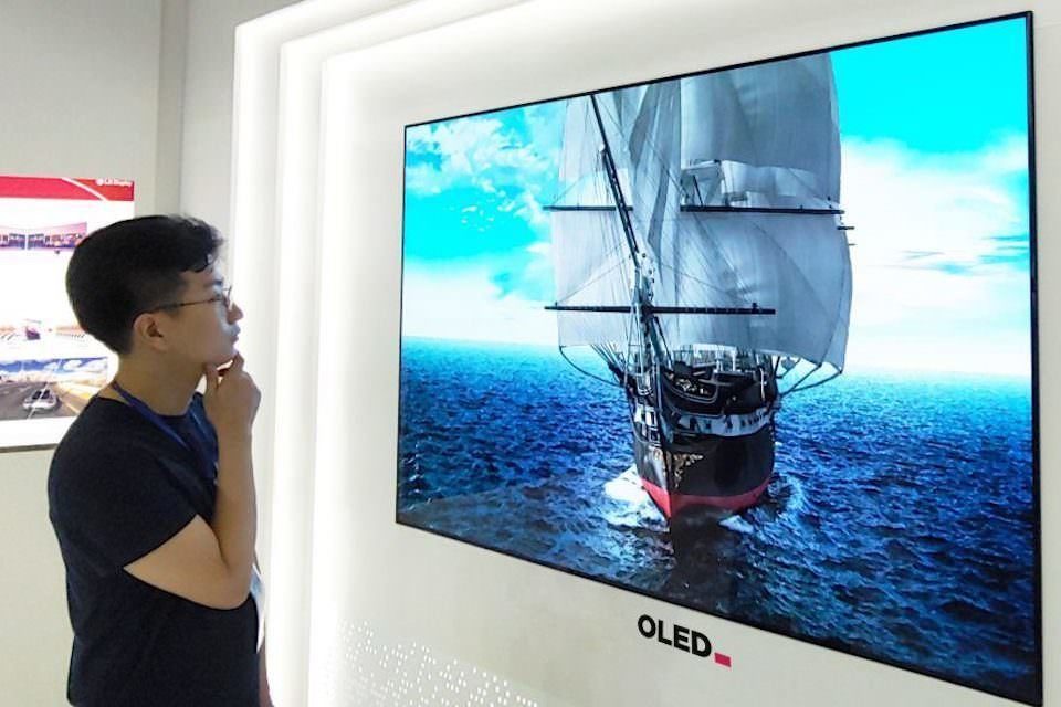 LG получила официальное подтверждение низкого уровня синего света у своих OLED-телевизоров