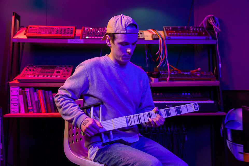 Jammy EVO: специализированный MIDI-контроллер для гитаристов