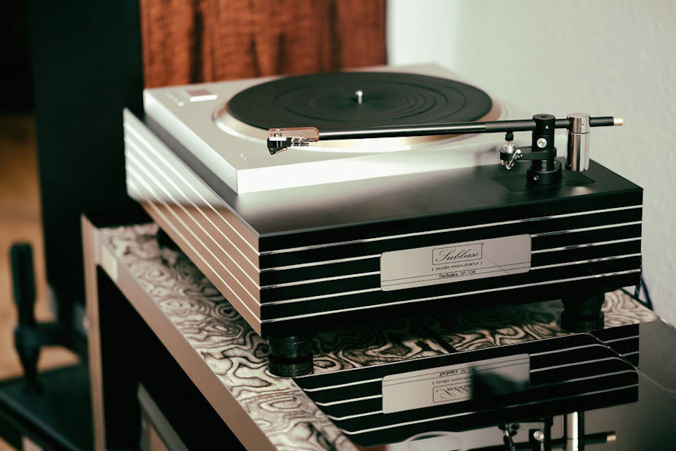 Subbase Audio выпустила стол для Technics SP-10R с фирменной системой развязки