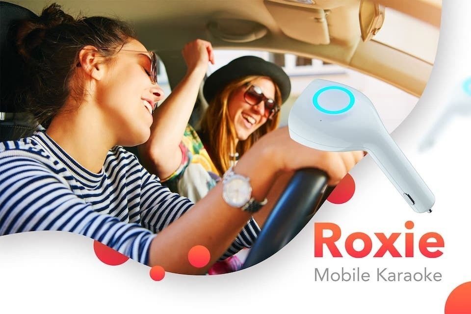 Автомобильная караоке-система CarKit AI Roxie: голосовое управление, реверберация и настройка высоты тона