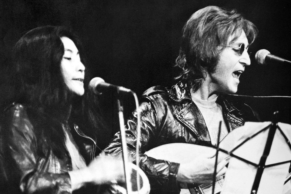 Забытые кадры Джона Леннона и Йоко Оно 1968 года объединили с новой редакцией песни «Look At Me»