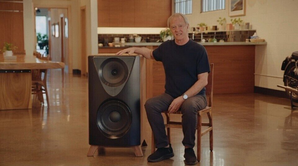 Акустические системы Jones and Cerreta: напольники с коаксиалами и полевыми катушками