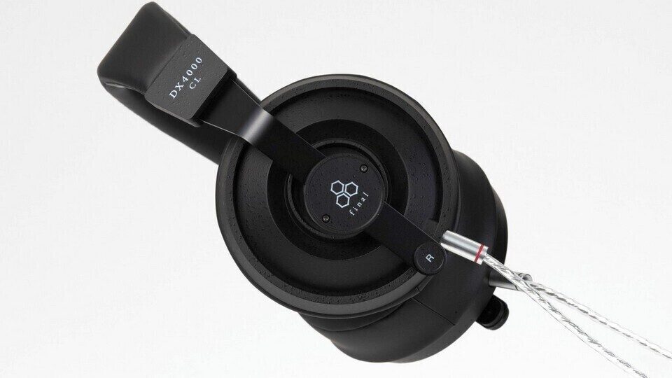 Закрытые наушники Final DX4000CL: результат работы над басами