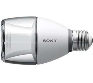 Sony сделала светодиодную лампочку со встроенной Bluetooth-колонкой