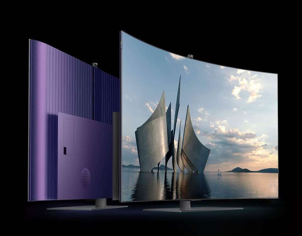 Skyworth представила трансформируемый OLED-телевизор W82