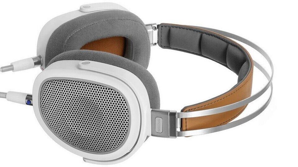 Koss представит наушники A/550 спустя шесть лет после анонса