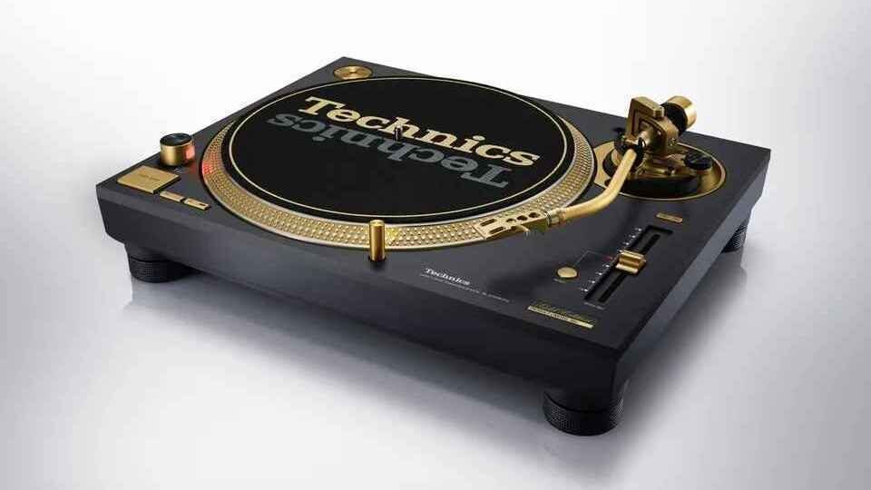 Юбилейная вертушка Technics SL-1200 55th Anniversary Edition выйдет тиражом 12 000 экземпляров