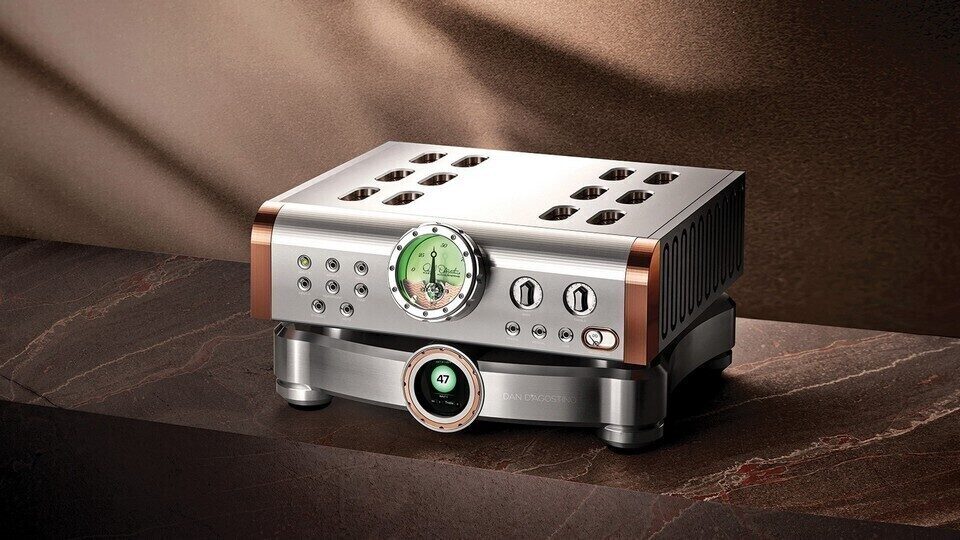 D'Agostino представила предусилитель C2Z для моноблоков Momentum Z с высоким током на выходе