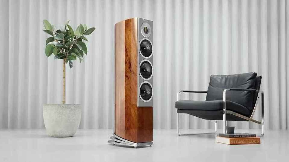Напольники Audiovector R5 Arreté получили технологии флагманских R10